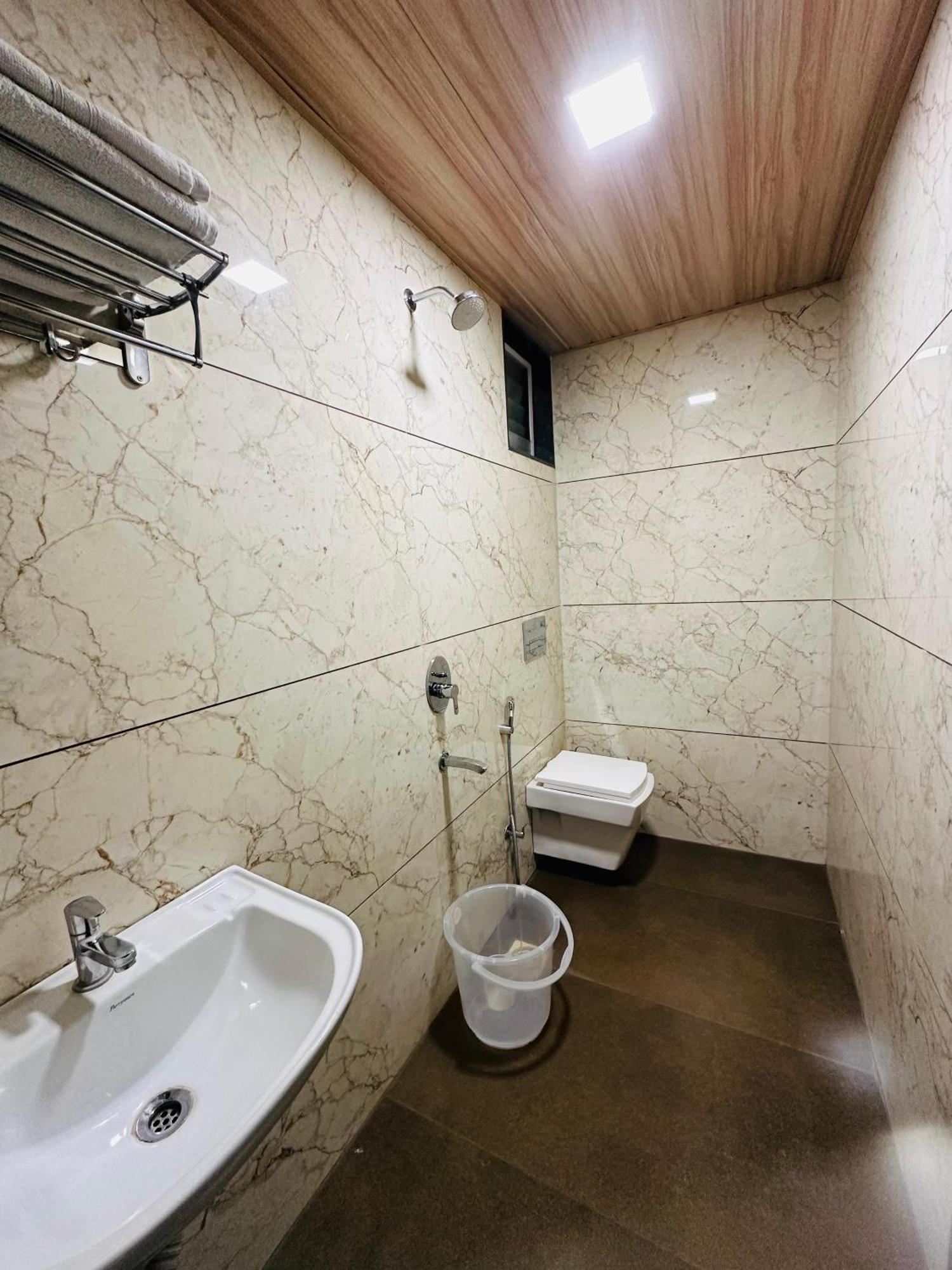 Hotel Grand Indu, 3 Star Kolhapur Εξωτερικό φωτογραφία